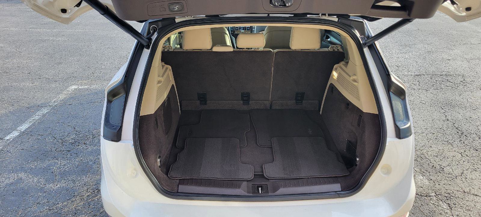 Used 2019 Lincoln MKC Select w/ Select Plus Package image 30