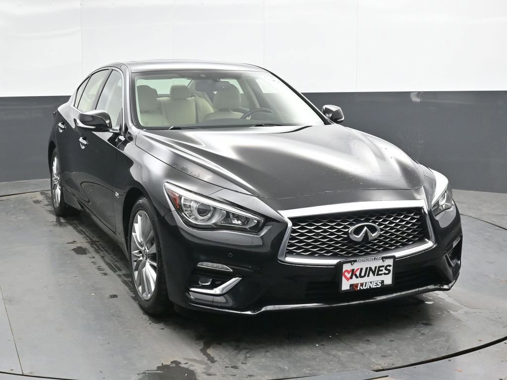 Used 2020 INFINITI Q50 Luxe w/ Essential Package (3.0T Luxe) AWD/4WD image 6