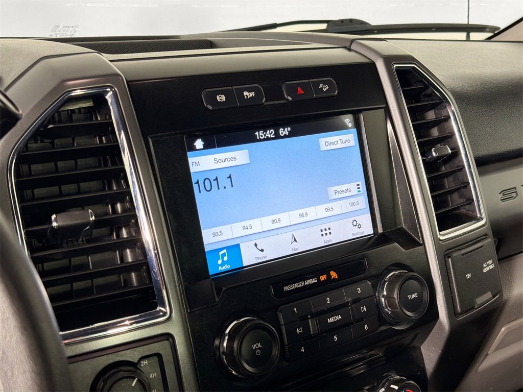 Used 2017 Ford F250 XLT w/ XLT Premium Package image 14