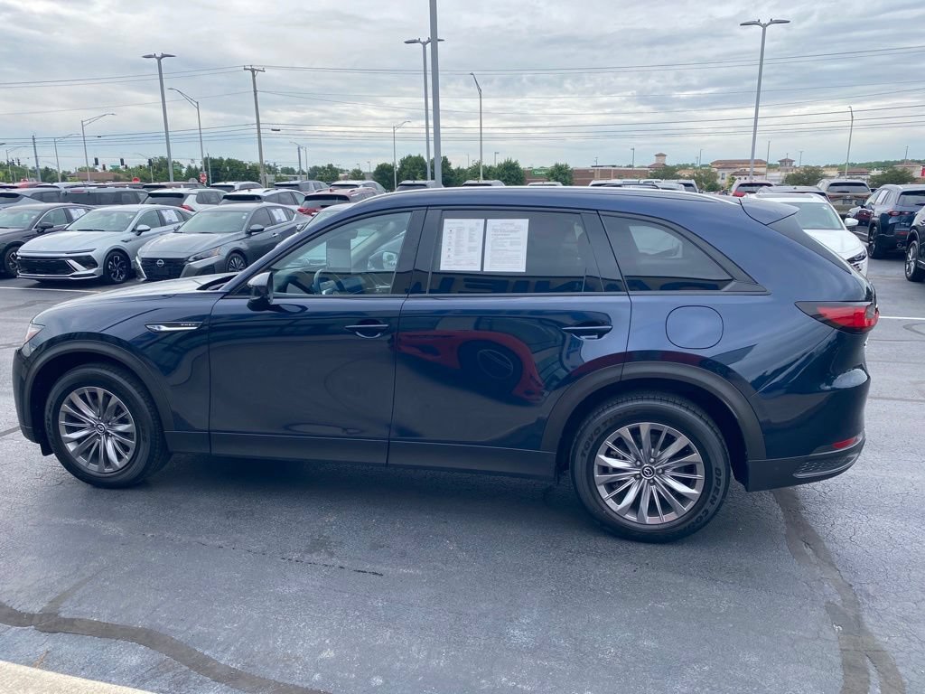 Certified 2024 MAZDA CX-90 Plug-In Hybrid w/ Preferred AWD/4WD image 4