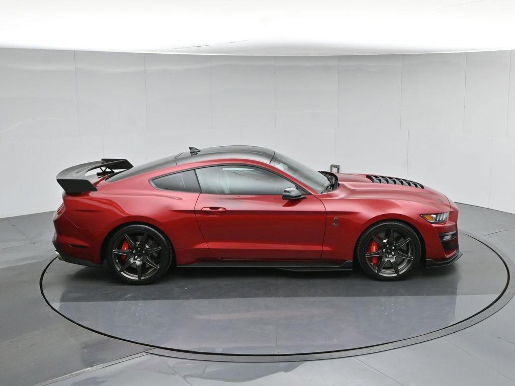 Used 2021 Ford Mustang Shelby GT500 w/ Carbon Fiber Track Pack image 43