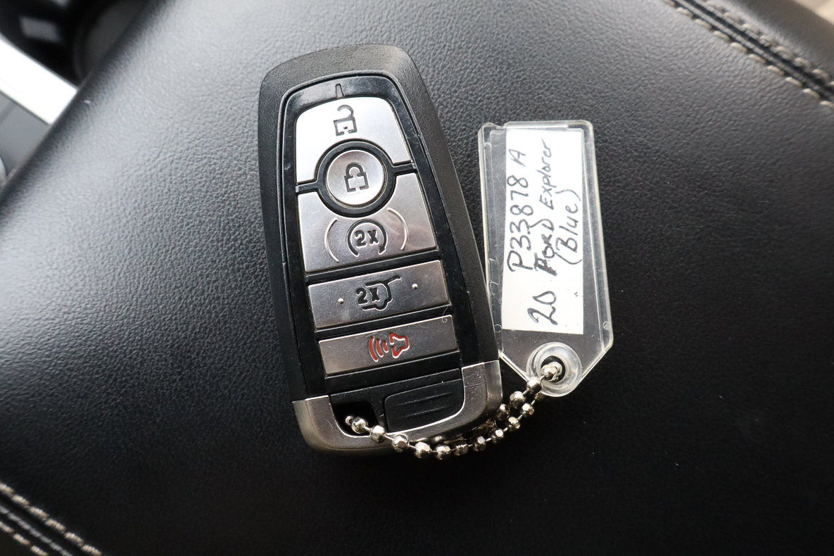 Used 2020 Ford Explorer XLT w/ Equipment Group 202A image 34