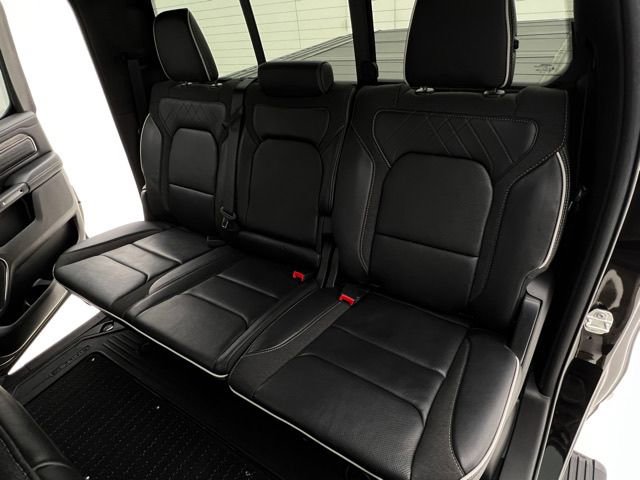 Used 2025 RAM 1500 Limited AWD/4WD image 18