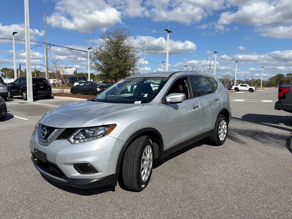 Used 2015 Nissan Rogue S image 3