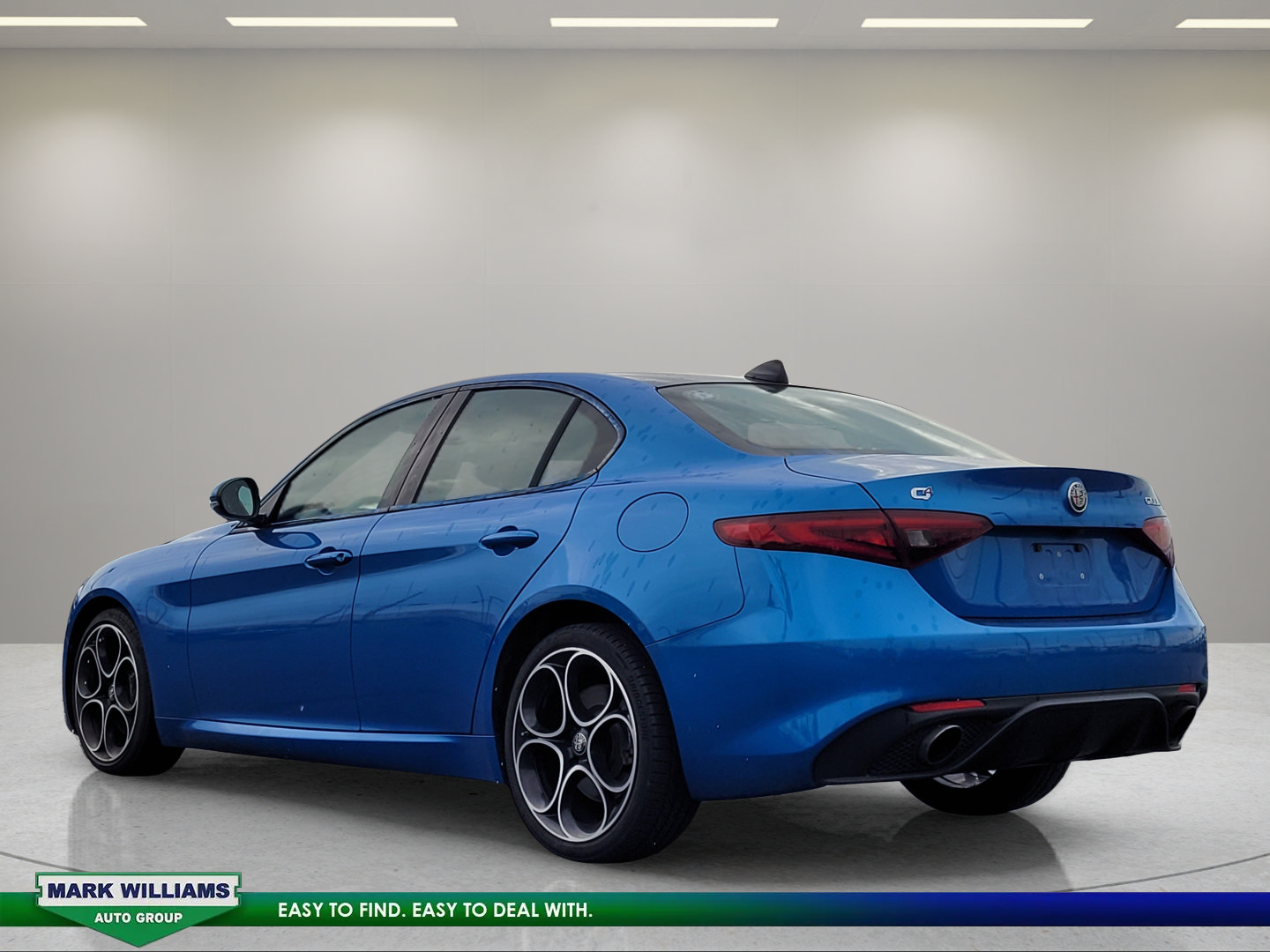 Used 2018 Alfa Romeo Giulia AWD image 6