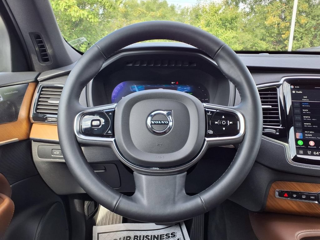 Used 2024 Volvo XC90 T8 Plus w/ Protection Package Premier AWD/4WD image 14
