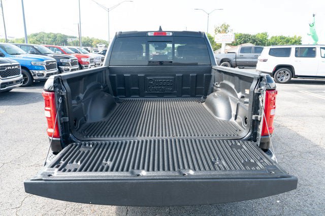 Used 2025 RAM 1500 Laramie AWD/4WD image 14