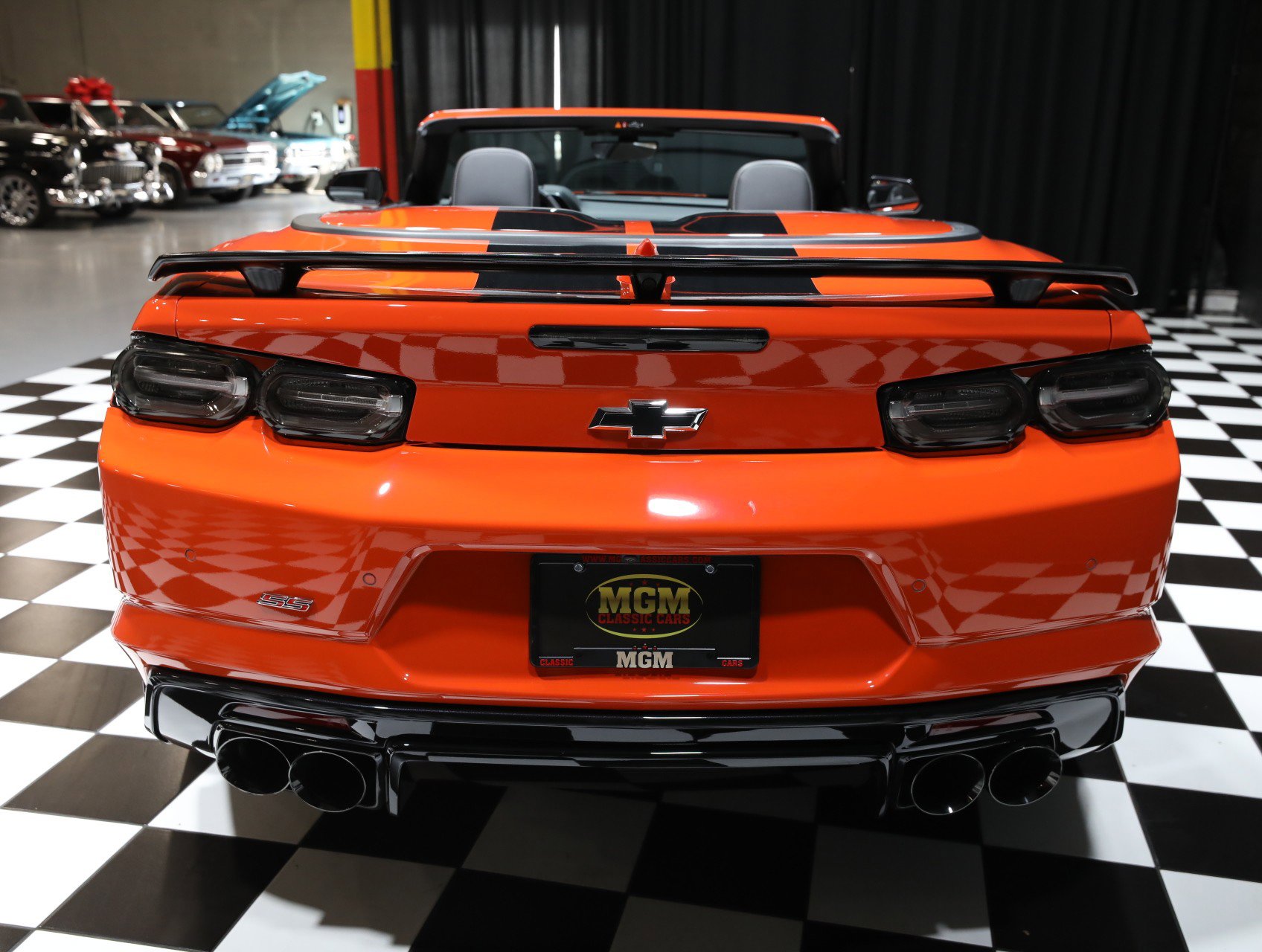 Used 2020 Chevrolet Camaro SS RWD image 31