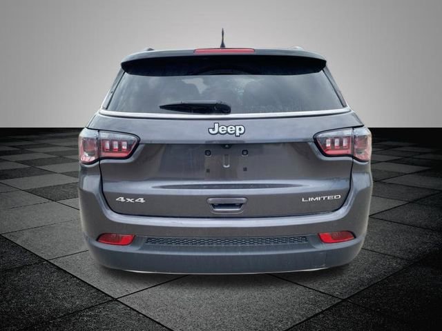 Used 2023 Jeep Compass Limited AWD/4WD image 11