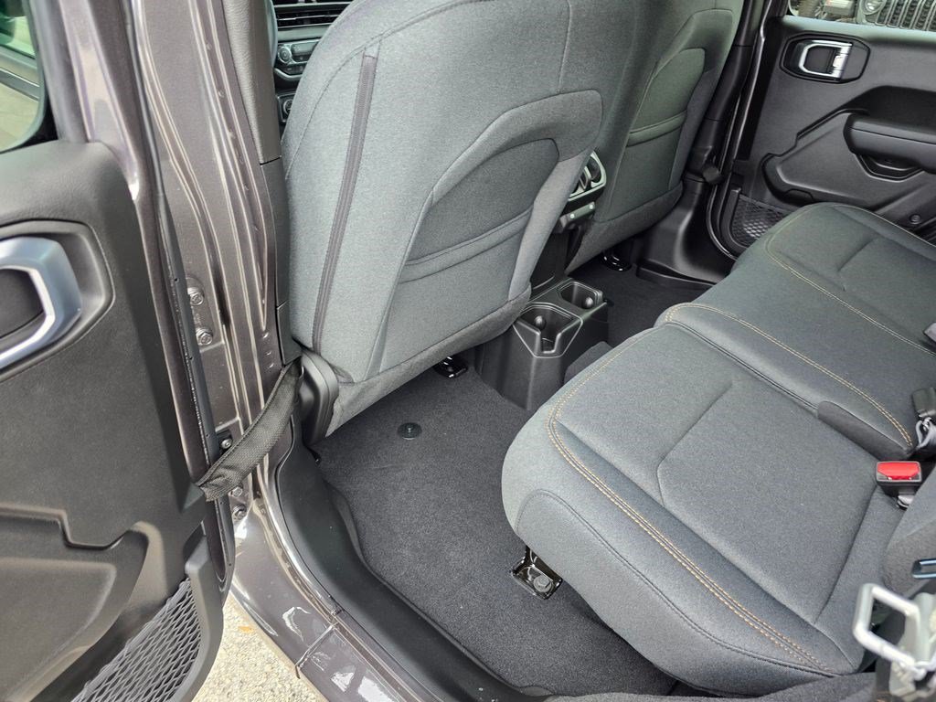 New 2026 Jeep Wrangler Unlimited Sport AWD/4WD image 28