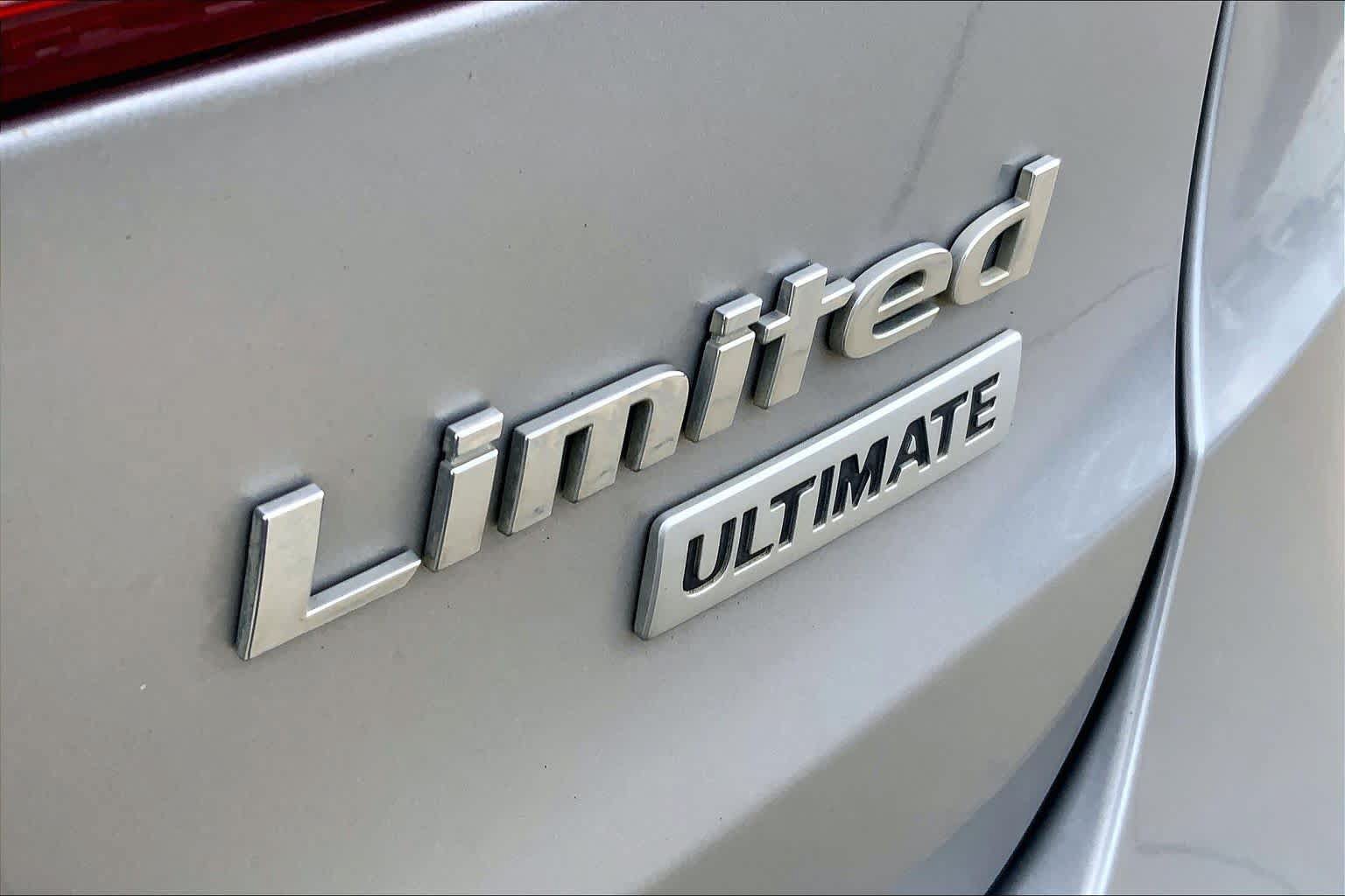 Used 2019 Hyundai Santa Fe XL FWD image 10