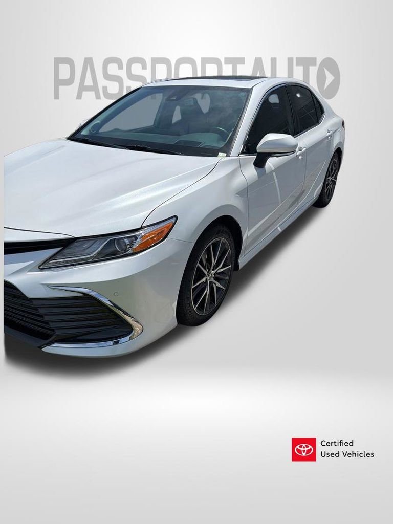 Certified 2023 Toyota Camry XLE w/ Navigation Package FWD image 1
