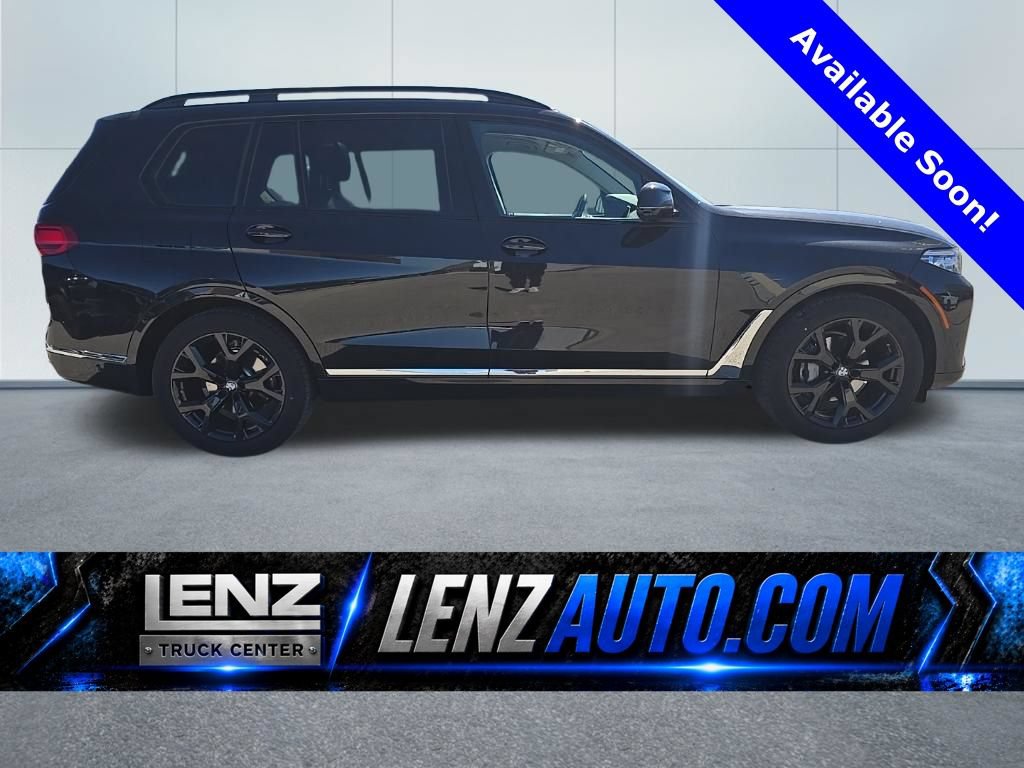 Used 2022 BMW X7 xDrive40i w/ Executive Package AWD/4WD image 1