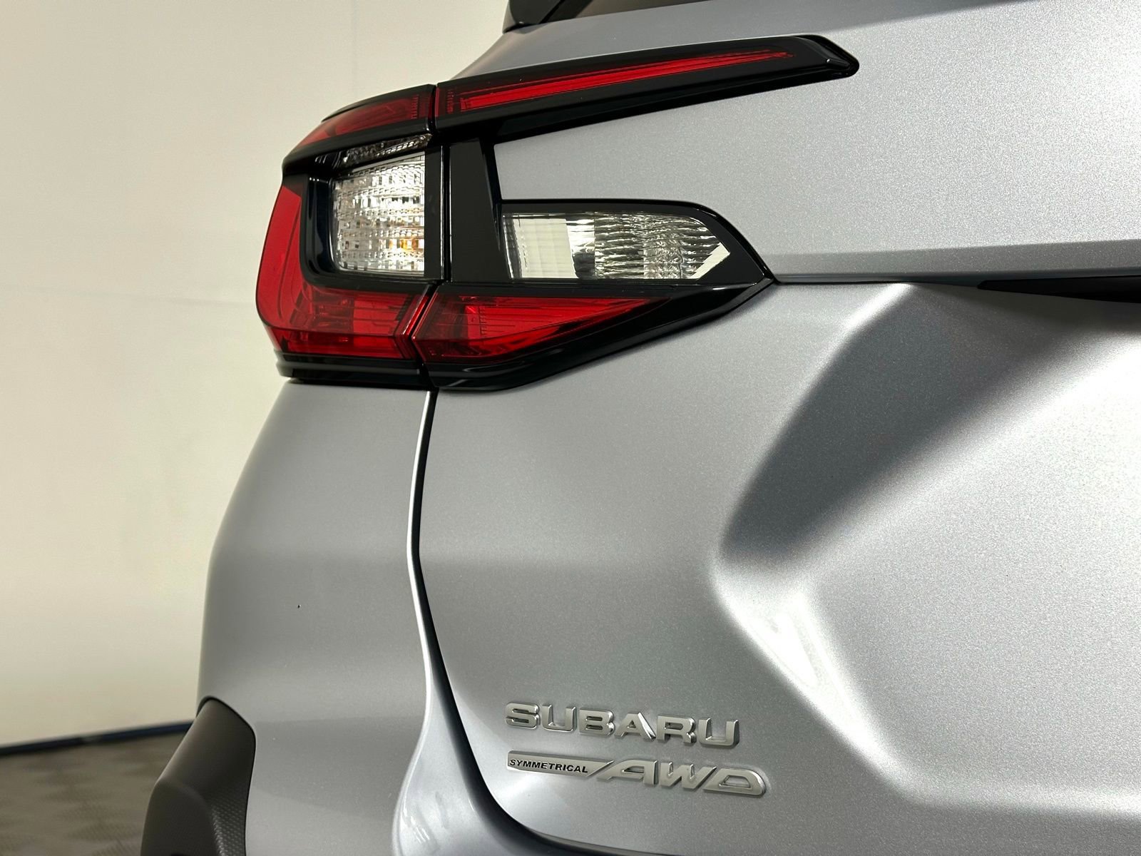 Used 2024 Subaru Crosstrek 2.0i Premium AWD/4WD image 13