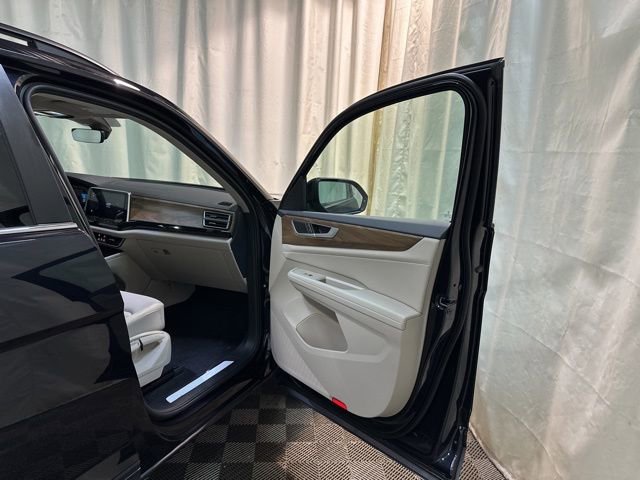 New 2026 Volkswagen Atlas SE image 33