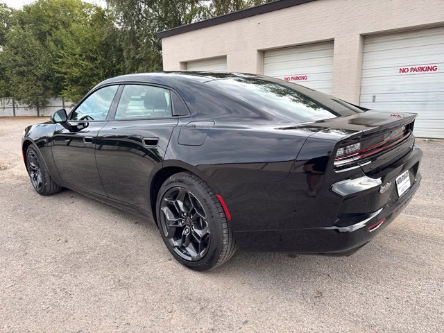 New 2027 Dodge Charger R/T AWD/4WD image 4