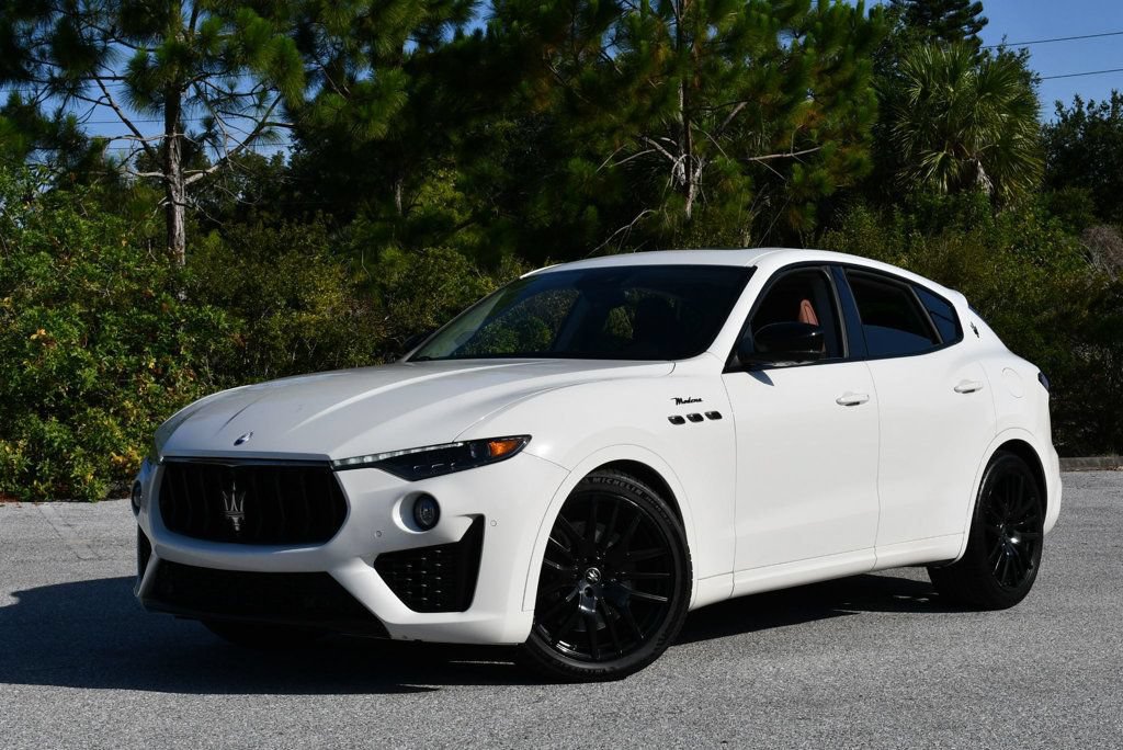Used 2022 Maserati Levante Modena AWD/4WD image 23