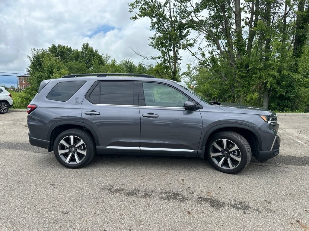 Used 2024 Honda Pilot Elite image 13