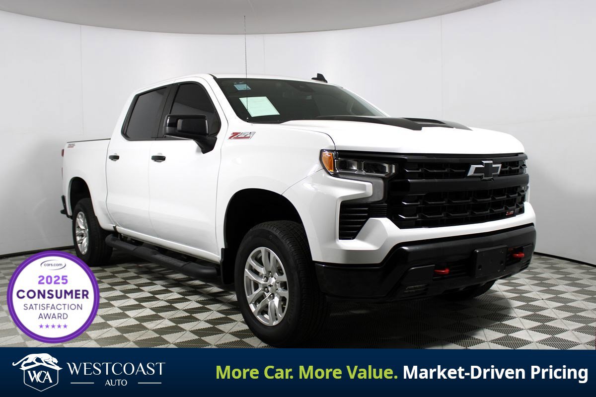 Used 2023 Chevrolet Silverado 1500 LT Trail Boss w/ Protection Package AWD/4WD image 1