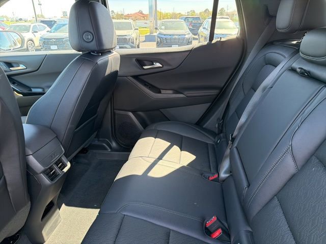 New 2026 Chevrolet Equinox LT w/ Convenience Package II FWD image 22