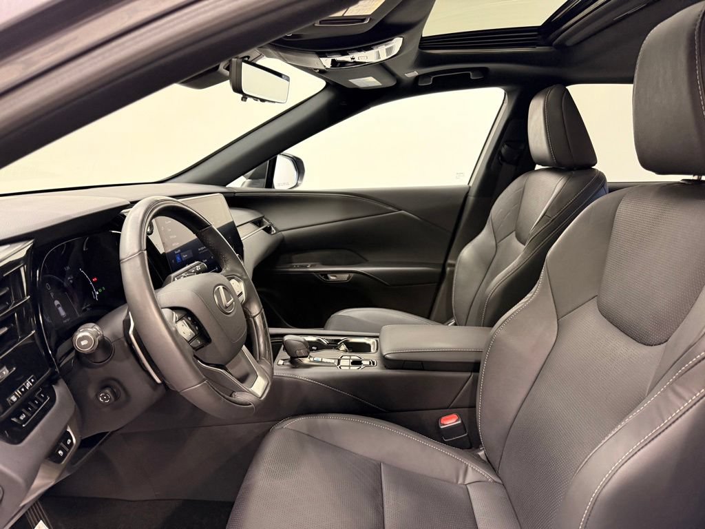 Used 2023 Lexus RX 350 Premium Plus w/ Accessory Package (Z1) AWD/4WD image 12