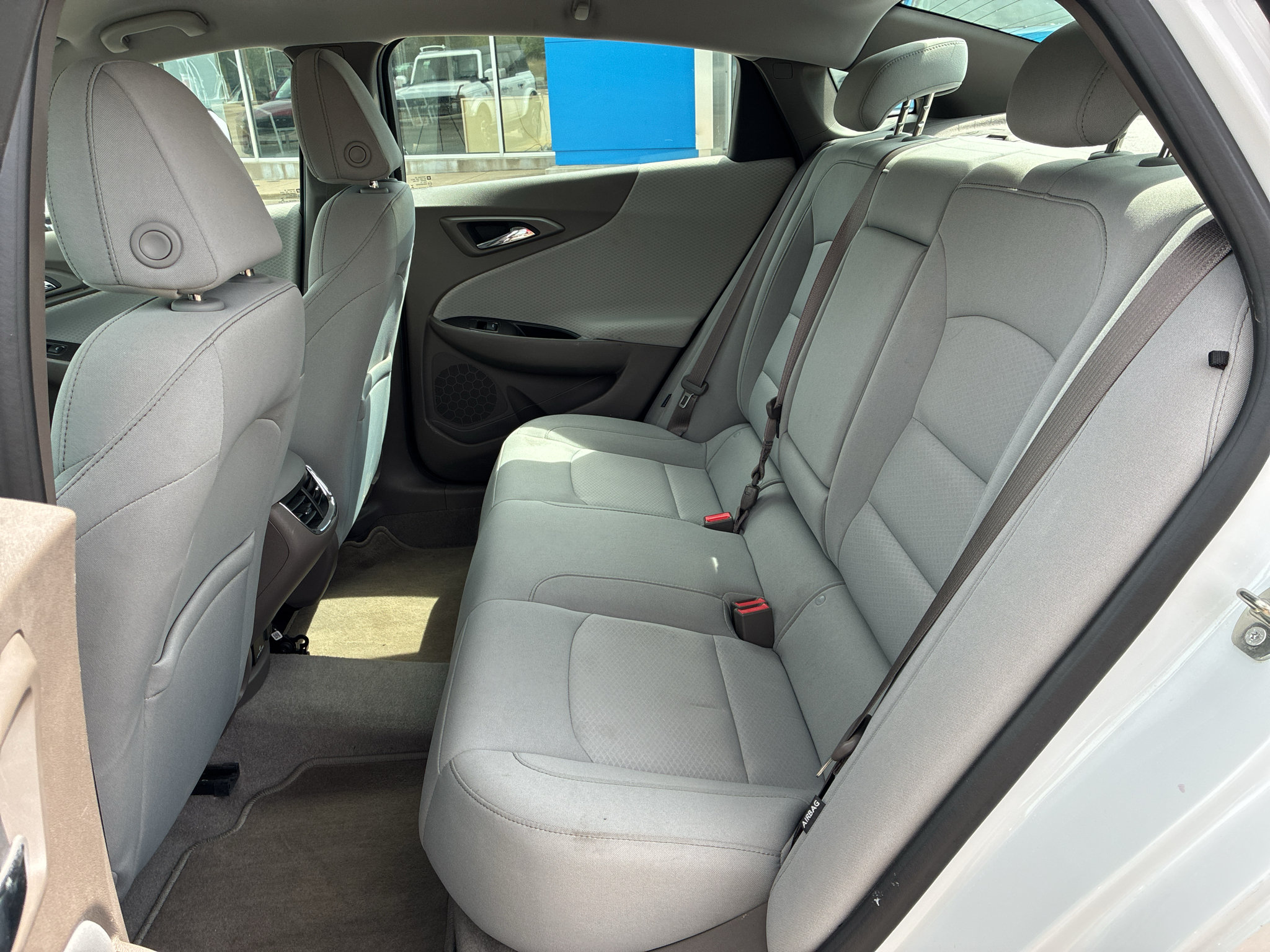 Used 2018 Chevrolet Malibu LT FWD image 6