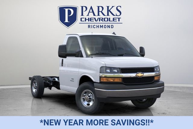 New 2025 Chevrolet Express 3500 w/ Power Convenience Package image 7