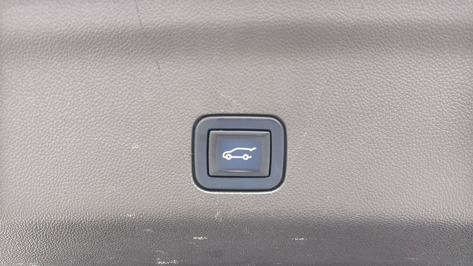 Certified 2022 Chevrolet Tahoe Z71 AWD/4WD image 21
