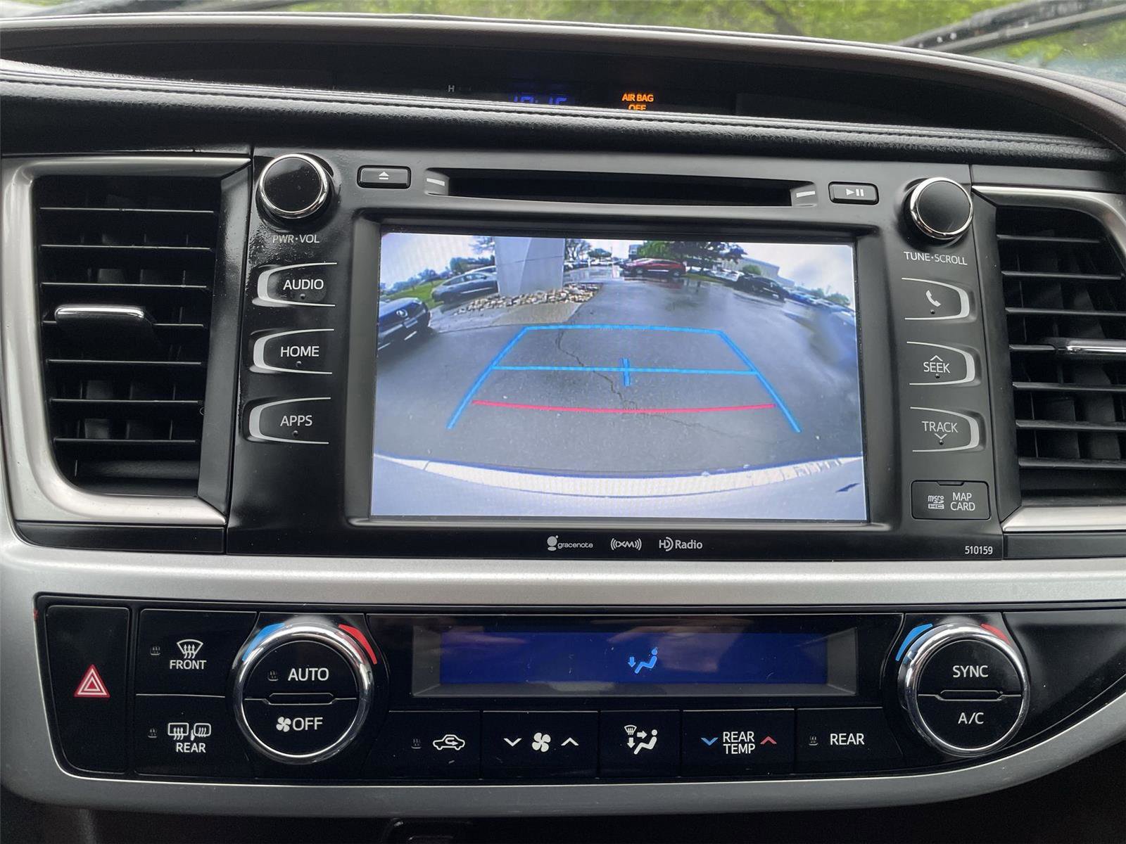 Used 2016 Toyota Highlander XLE w/ Protection Package #3 AWD/4WD image 18