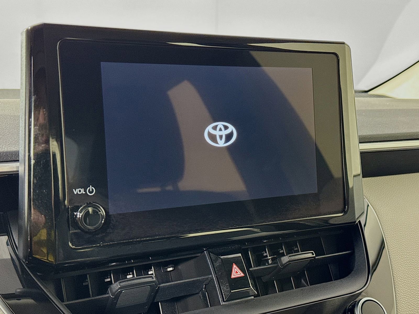 Certified 2024 Toyota Corolla LE w/ LE Convenience Package AWD/4WD image 14