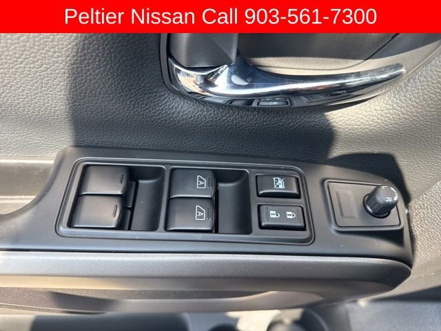 Used 2024 Nissan Titan SV w/ SV Bronze Edition Package image 11