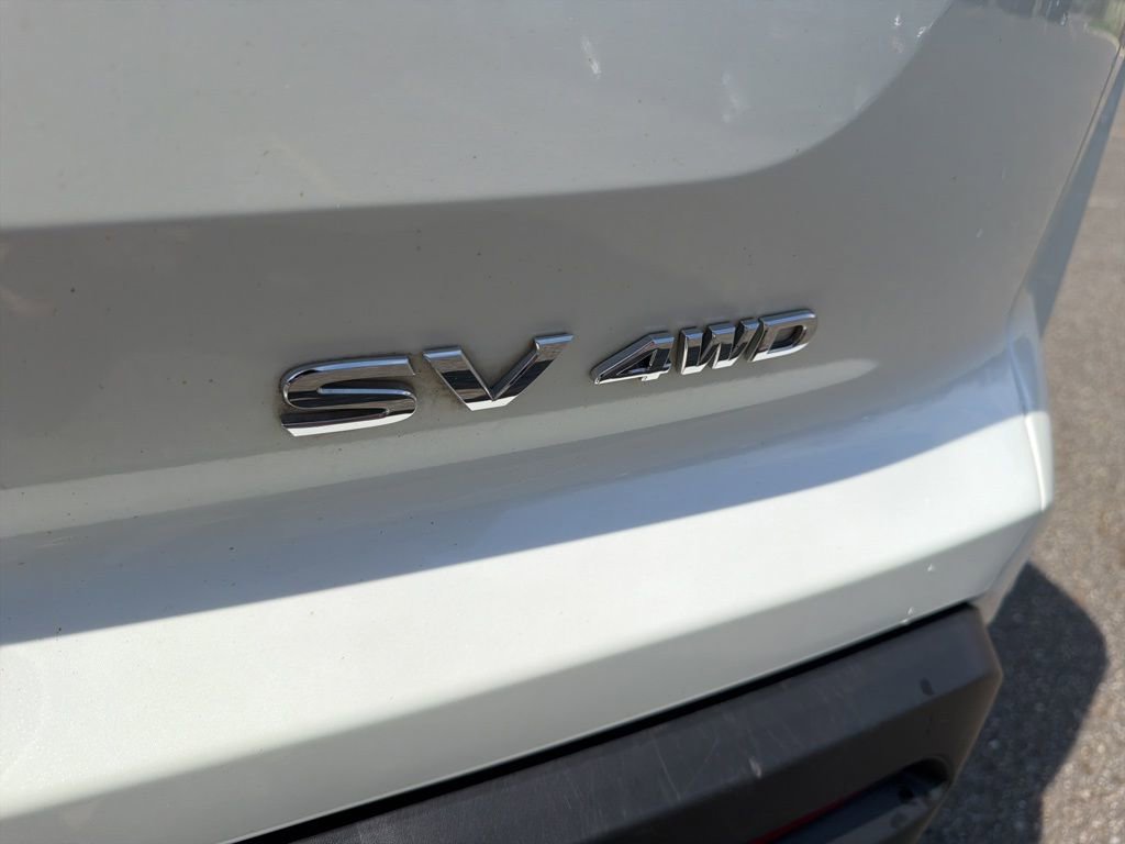 Used 2024 Nissan Pathfinder SV w/ Lighting Package (N92) image 10
