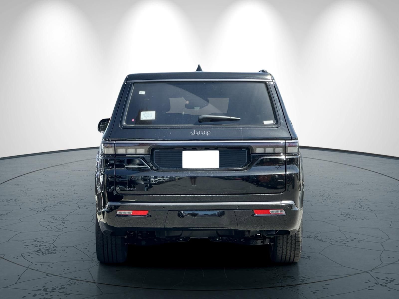 New 2026 Jeep Grand Wagoneer Limited AWD/4WD image 5