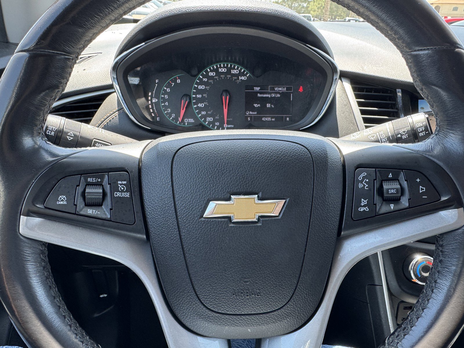 Used 2022 Chevrolet Trax LT w/ LT Convenience Package AWD/4WD image 19