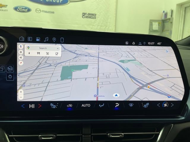 New 2026 Chevrolet Equinox EV LT image 4