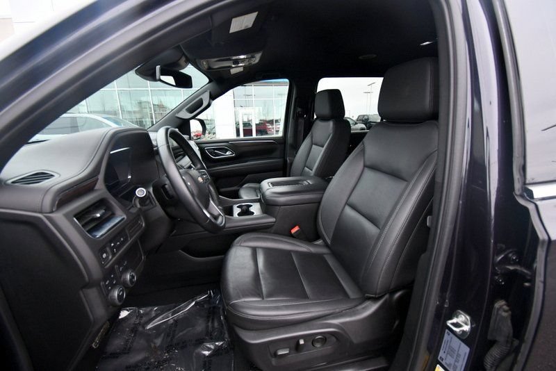 Used 2024 Chevrolet Suburban LT AWD/4WD image 14