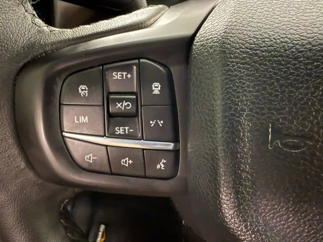 Used 2025 Ford Ranger Lariat w/ FX4 Off-Road Package image 18