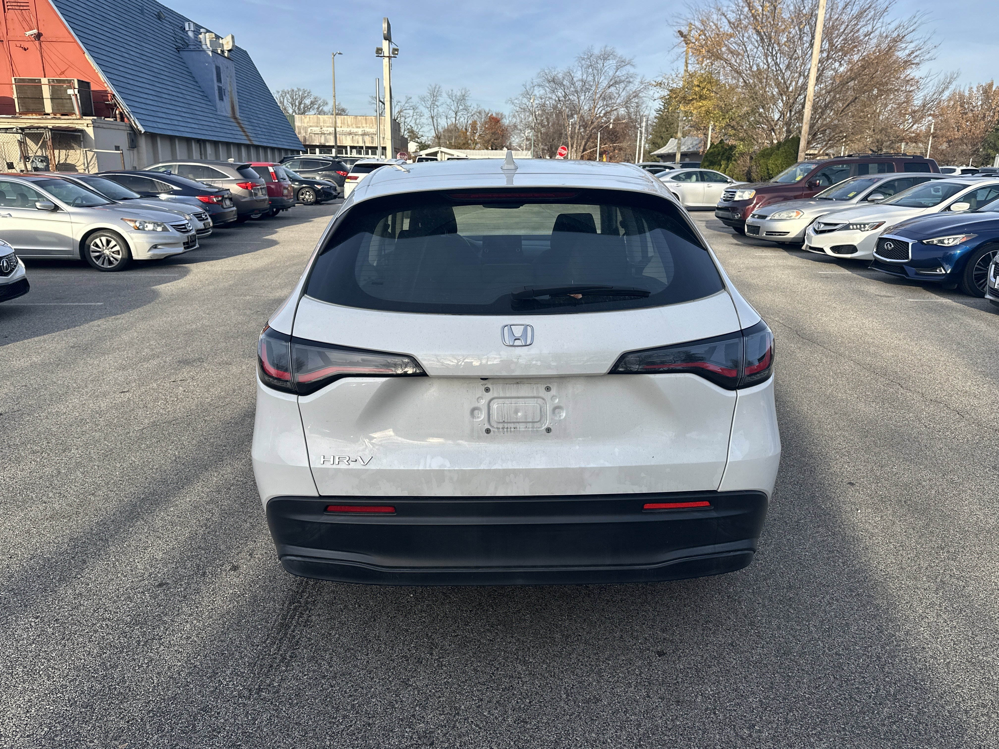 Used 2023 Honda HR-V LX image 6