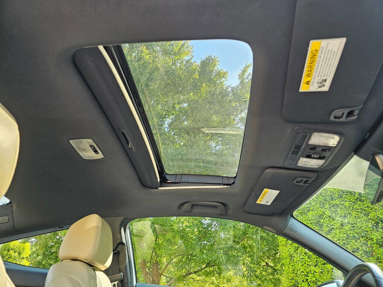 Used 2019 Honda Civic Touring image 29