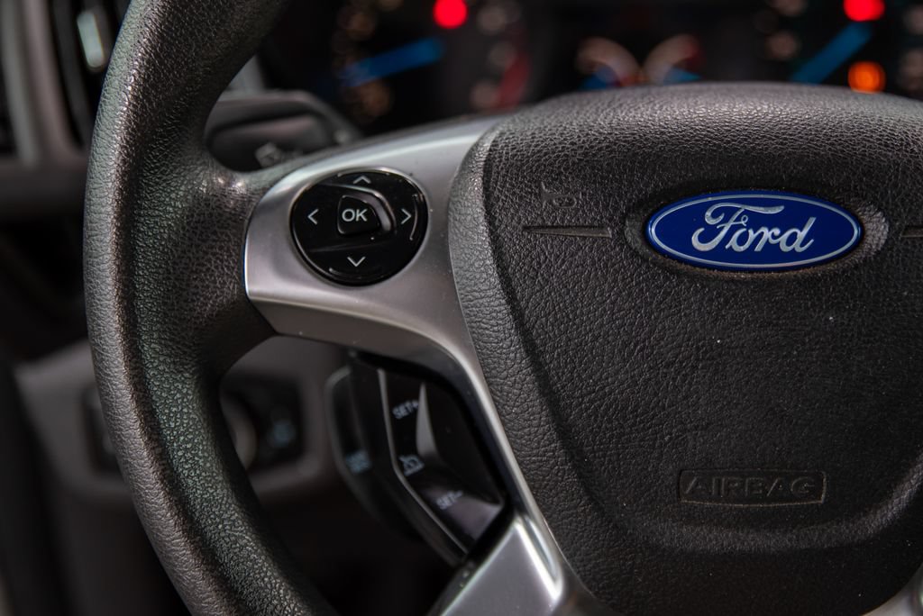 Used 2016 Ford Transit Connect XL FWD image 19