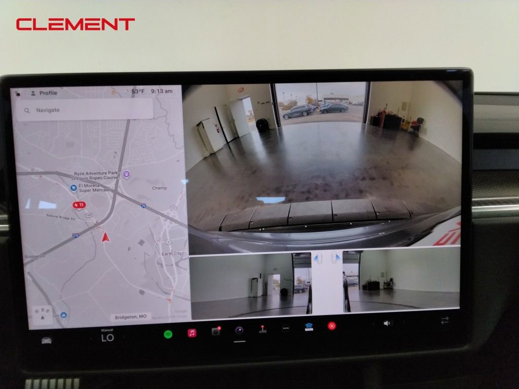 Used 2021 Tesla Model S Plaid image 16