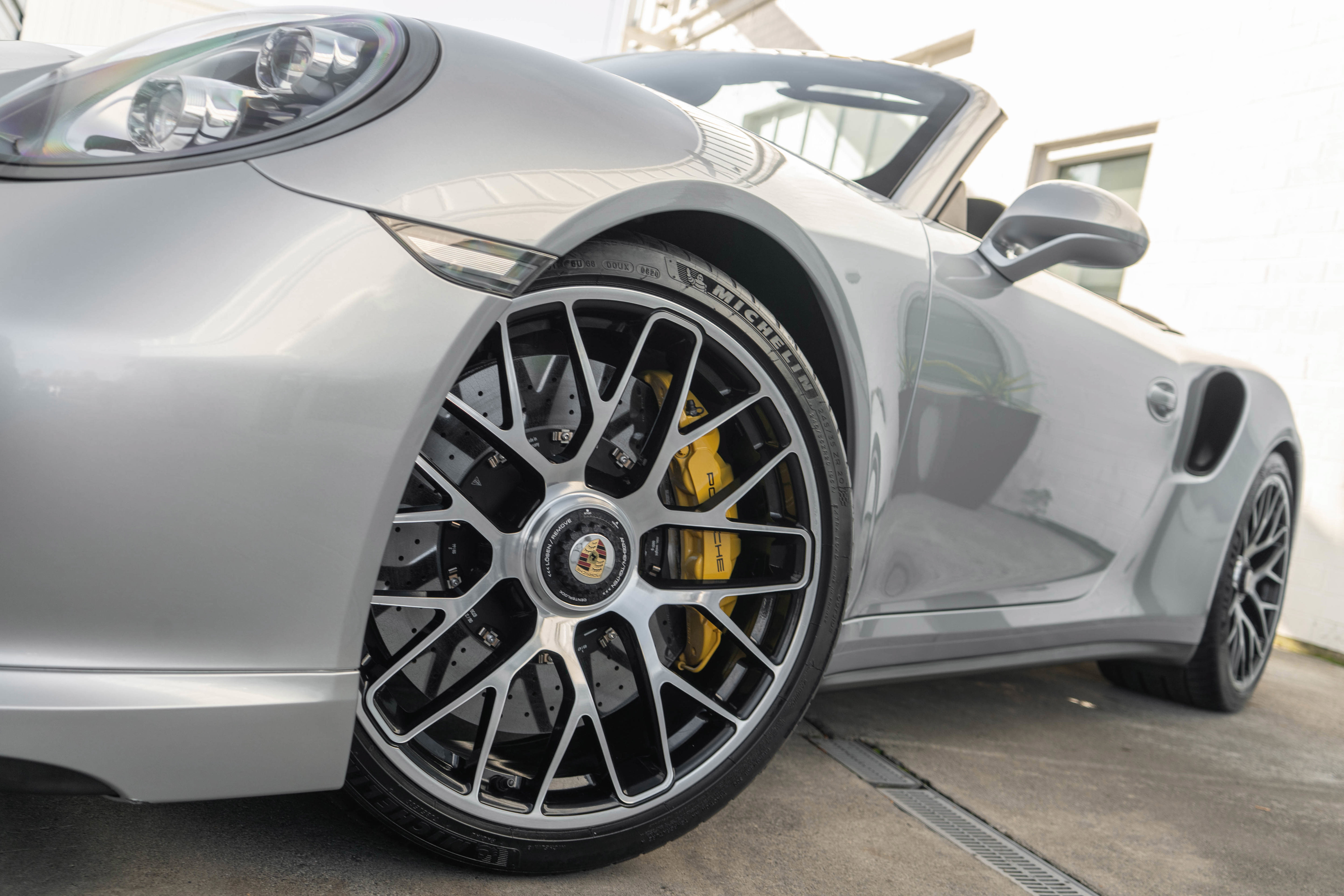 Used 2014 Porsche 911 Turbo S AWD/4WD image 4