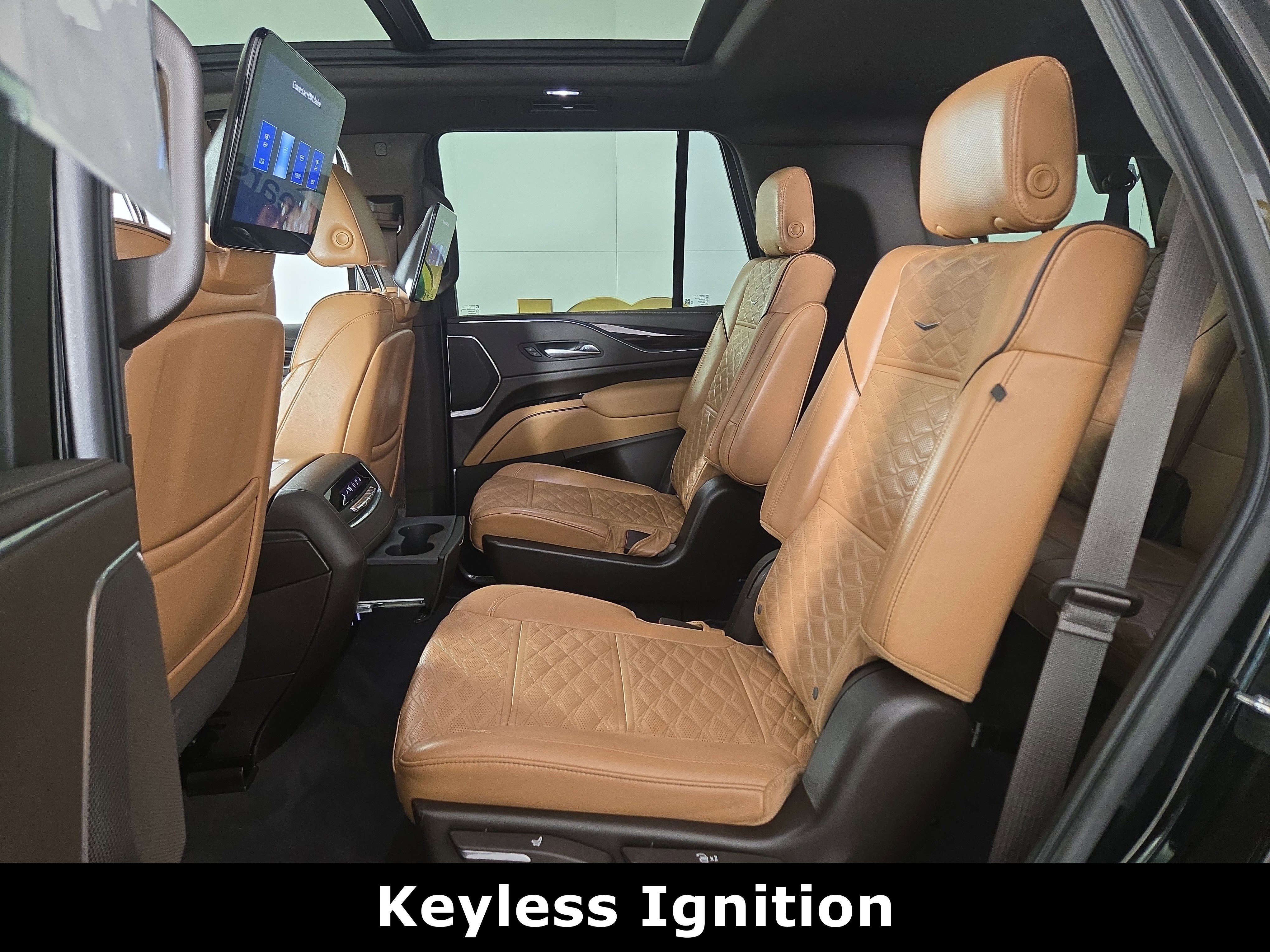 Certified 2022 Cadillac Escalade Sport w/ Touring Package image 12