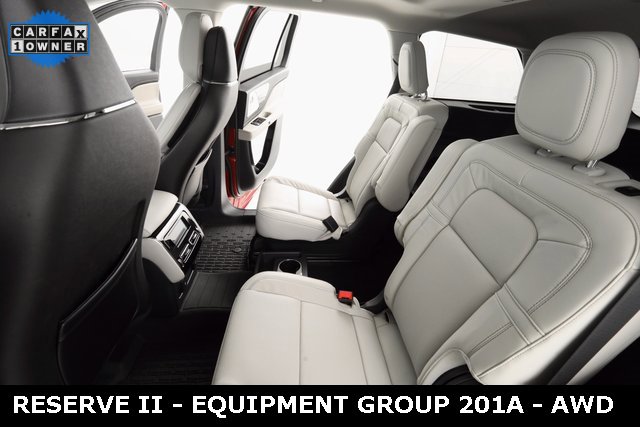 Used 2025 Lincoln Aviator Reserve w/ Equipment Group 201A image 18