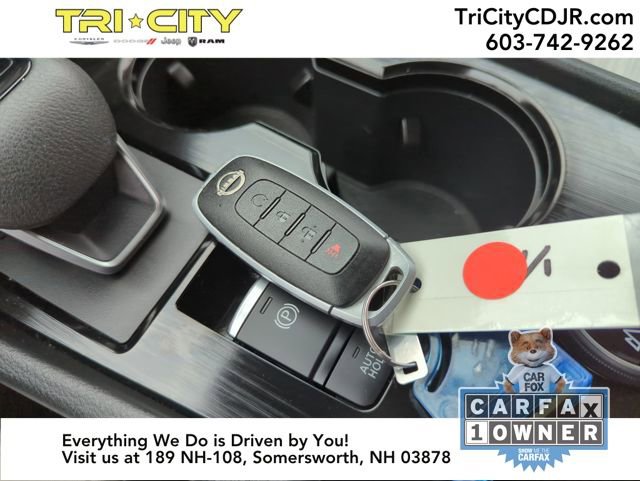 Used 2023 Nissan Rogue SV image 37