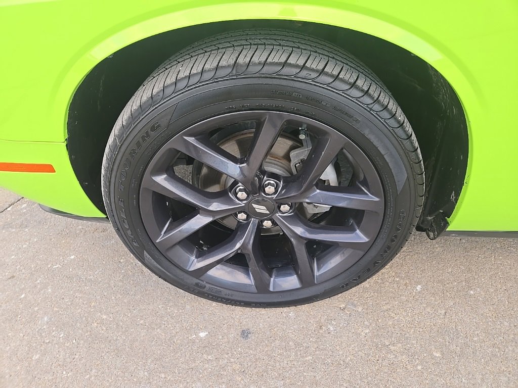 Used 2023 Dodge Challenger SXT w/ Blacktop Package image 23