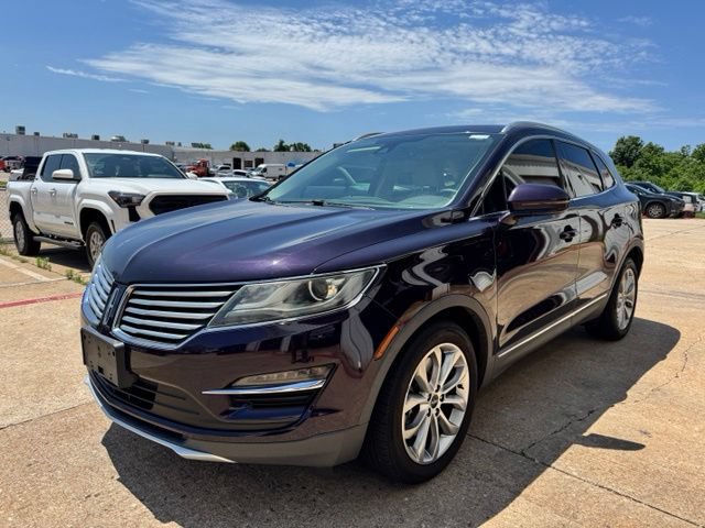 Used 2015 Lincoln MKC FWD w/ Equipment Group 101A Select image 2