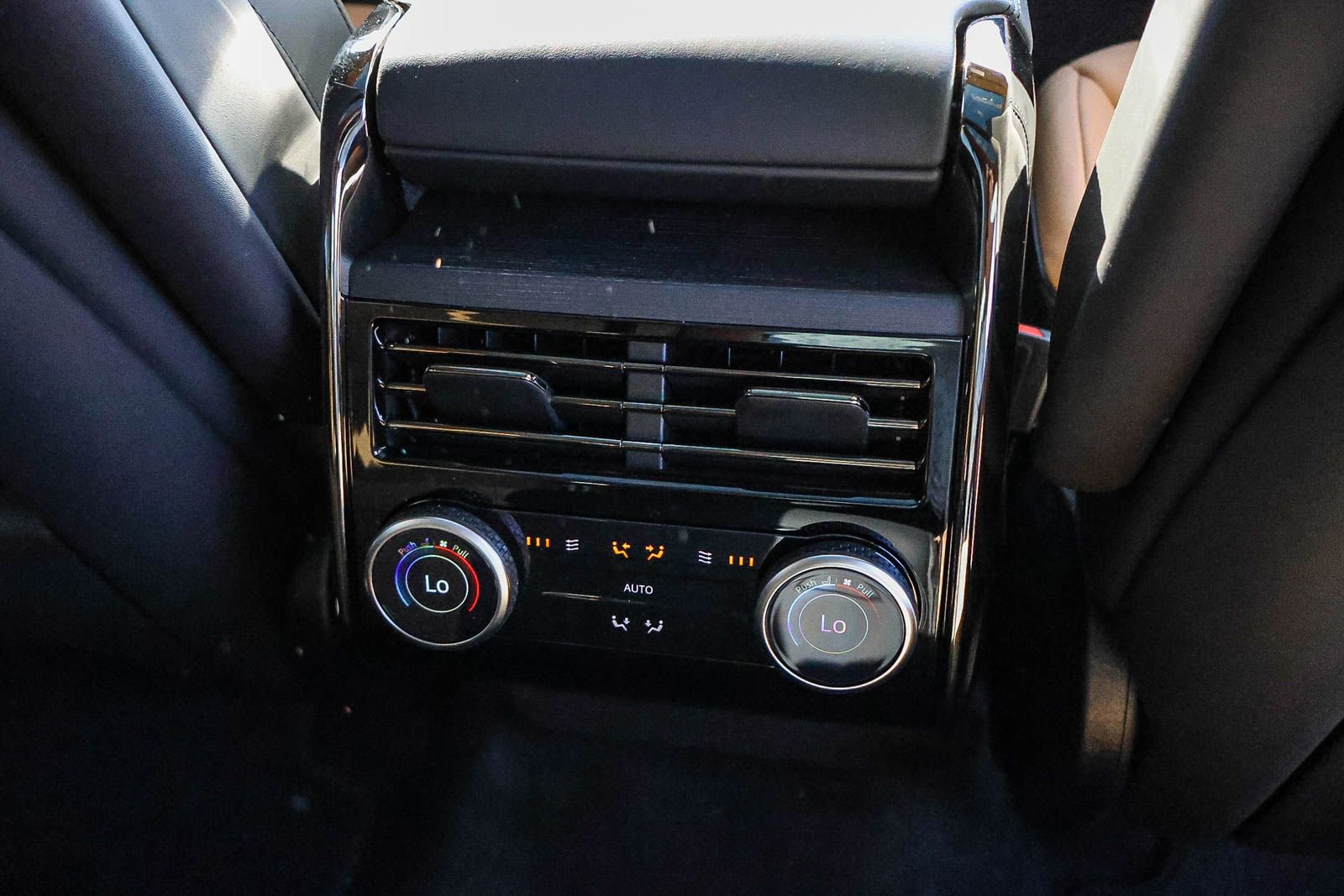 New 2025 Land Rover Range Rover Sport Dynamic SE image 22