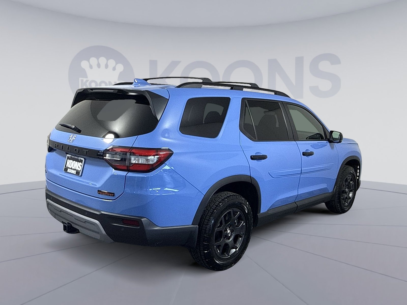 Used 2025 Honda Pilot TrailSport image 7