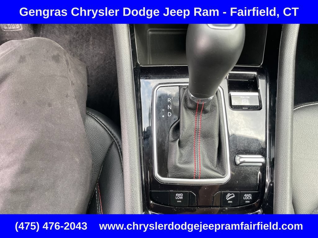 Certified 2025 Jeep Compass Trailhawk w/ Sun & Sound Group AWD/4WD image 51